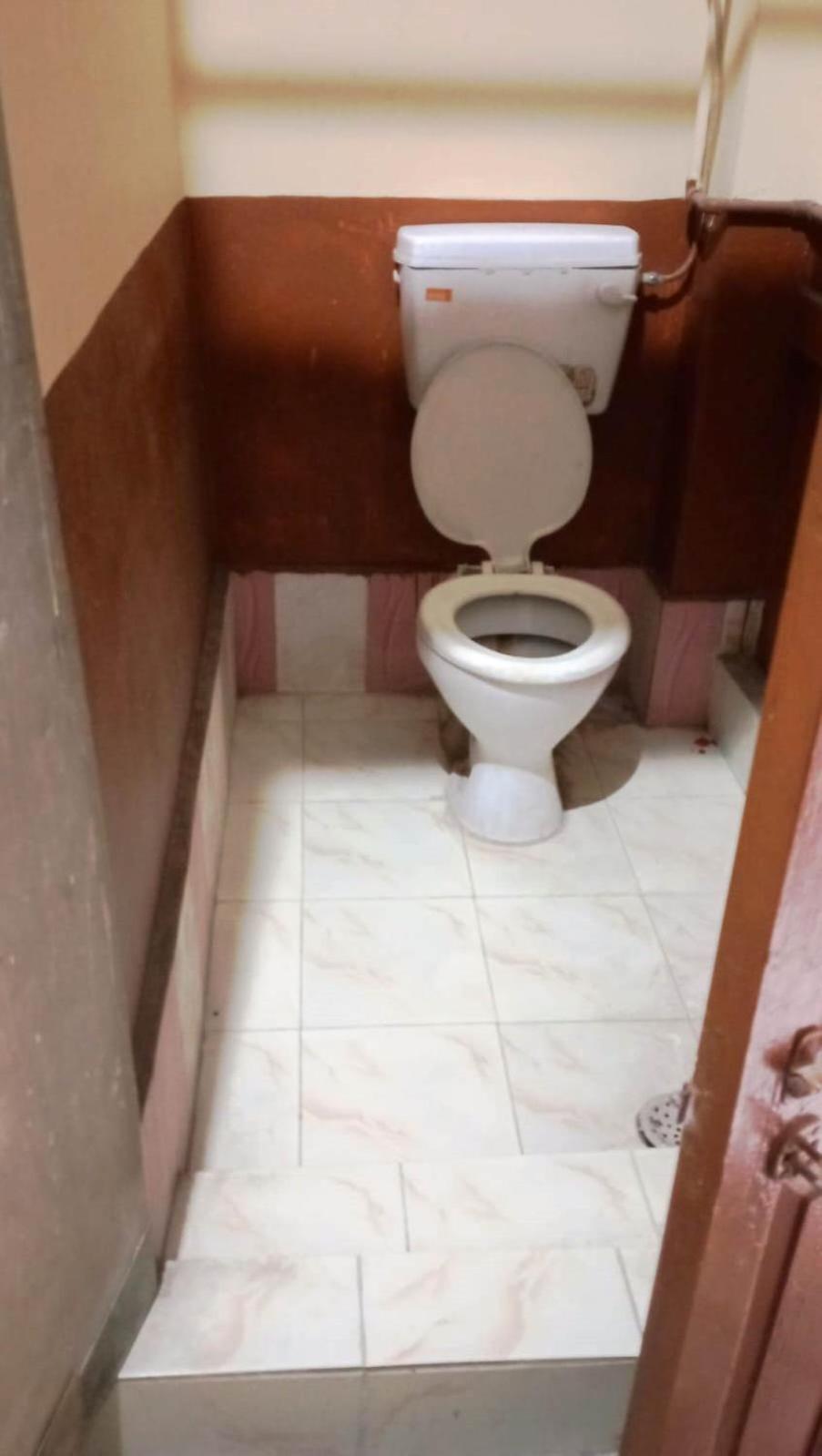 Tiwari Palace Modern Vision Guest House Varanasi Exterior foto